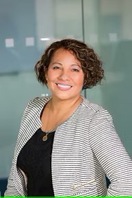 מנהלת בית ספר